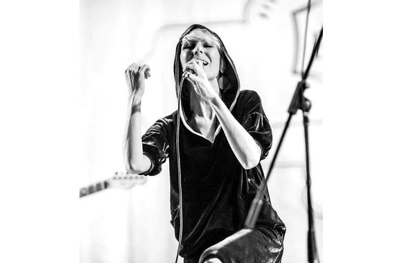 VIDEO kadras: Giedrė Kilčiauskienė – „Leisk man atsimerkti“