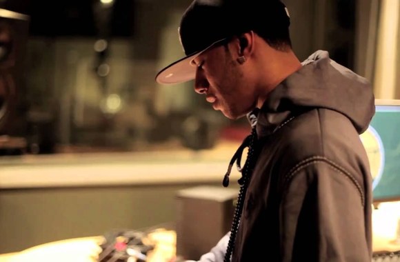 VIDEO kadras: AraabMuzik studijoje