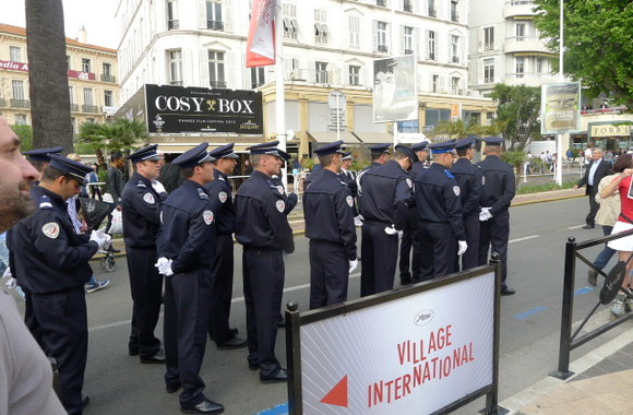 Filmo „Redirected“ komanda Kanuose