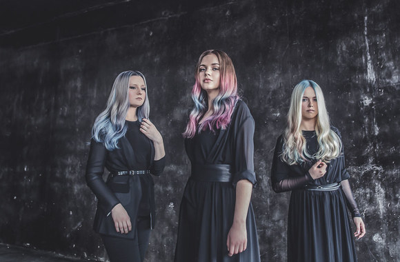 Plaukų dažymo ir kirpimo tendencijos 2017 metams