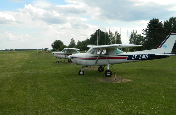 Ekstremalios Jonų pramogos