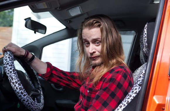 dryvrs-ep-1-just-me-in-the-house-by-myself-starring-macaulay-culkin