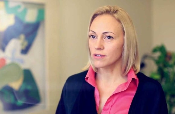 VIDEO kadras: „Didieji grožio pokyčiai\": lazerio, ozono ir streso valdymo terapijos V dalis