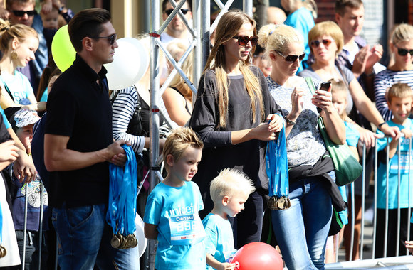 UNICEF vaikų bėgimo akimirka