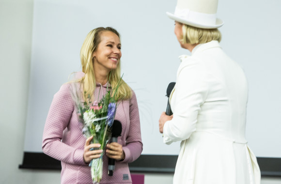 Nijolės Narmontaitės knygos „Aktoriai, aprengėjos ir scenos darbininkai. Ko nematė žiūrovai“ pristatymas/Gretos Skaraitienės nuotr.