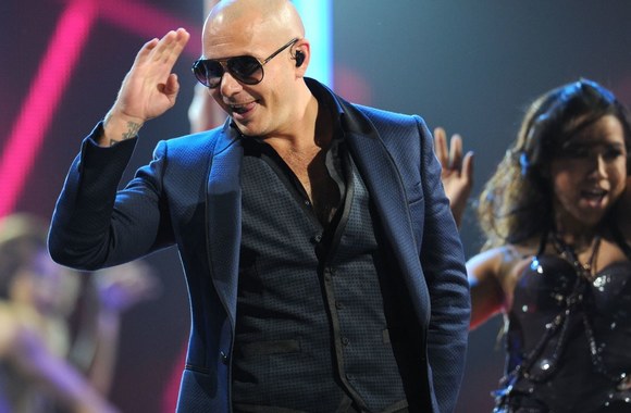 Pitbullis švenčia 33-iąjį gimtadienį