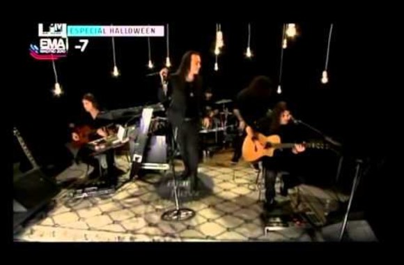 VIDEO kadras: „Moonspell“ atlieka „Depeche Mode“ dainą „Sacred“