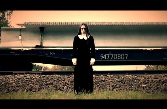 VIDEO kadras: Karinos Krysko dainos „Jausmų labirinte“ vaizdo klipas