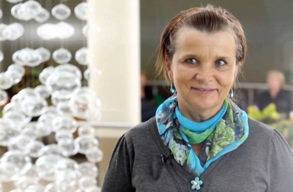 VIDEO kadras: „Didieji grožio pokyčiai“ - Grožio terapijos ir chirurgijos klinikoje Sugihara I dalis 