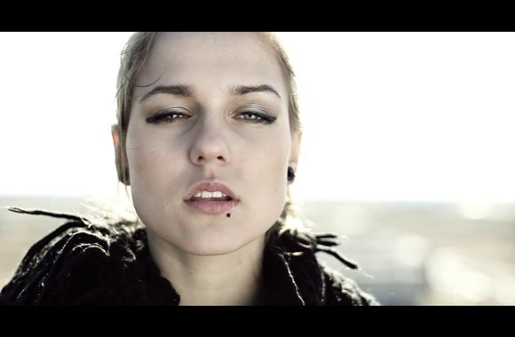 VIDEO kadras: GJan – Not Afraid