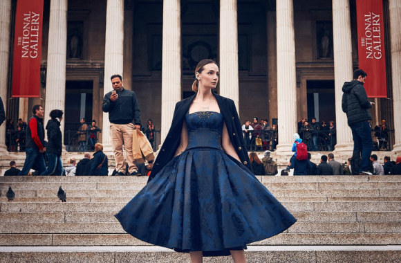 Dizainerės Olesios Les siūlomi šventiniai apdarai