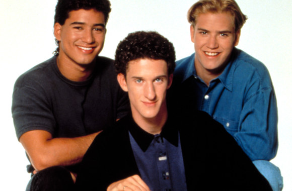 Serialo „Pagaliau skambutis“ aktoriai ir Dustinas Diamondas  / „Vida Press“ nuotr.