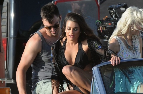 Lea Michele ir Matthew Paetzas dainos „On My Way“ vaizdo klipe