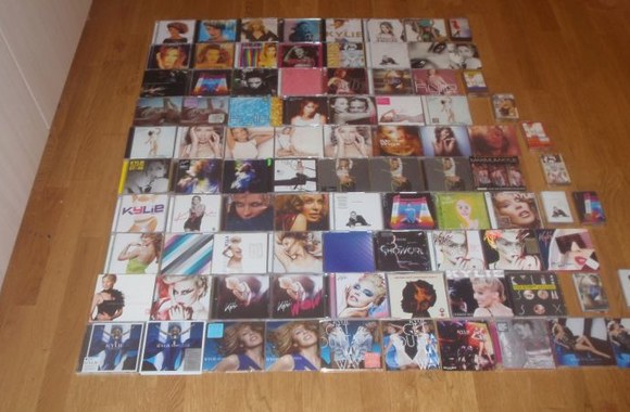 Iš Kylie Minogue gerbėjos Dijos kolekcijos