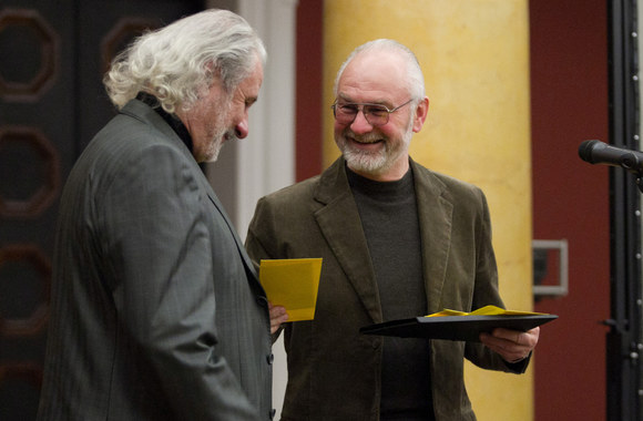 Festivalyje „Vilnius Jazz“ penkioliktą kartą „Už nuopelnus Lietuvos džiazui“ buvo įteiktas prizas fotomenininkui Vytautui Suslavičiui. 