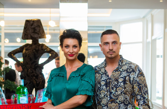 Prabangaus verslo klasės viešbučio „Radisson Blu Royal Astorija“ naujojo baro ir vyno rūsio atidarymas