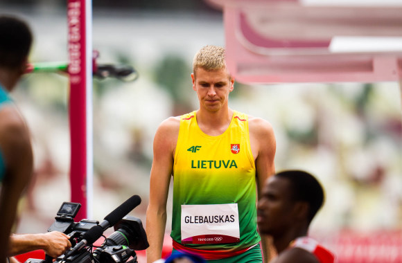 Adrijus Glebauskas olimpinėse šuolių į aukštį atrankos varžybose / Kipro Štreimikio nuotr.
