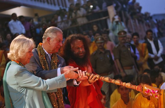 Princas Charlesas, Camilla ir Chidanandas Saraswatiji