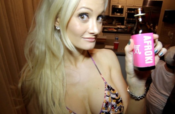 afrojack-steve-aoki-ft-miss-palmer-no-beef-official-music-video