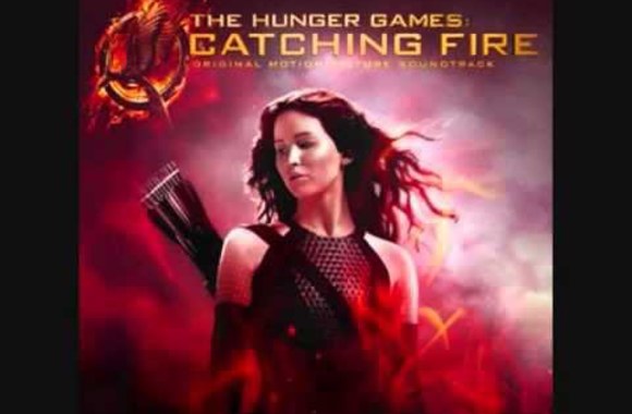 VIDEO kadras: Christina Aquilera – „We Remain“