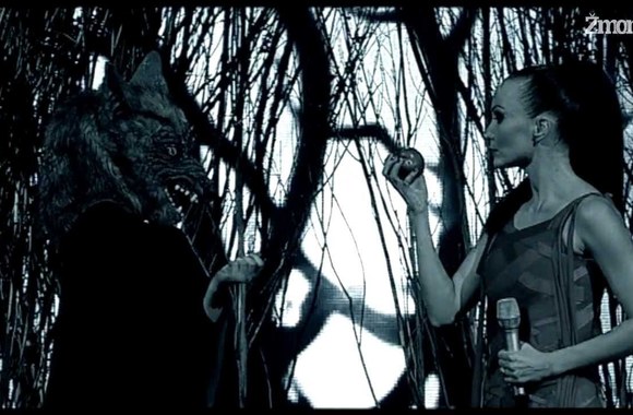 VIDEO kadras: K.Krysko-Skambinės daina „Jausmų labirinte“  ir pasirodymas