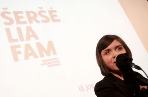 Tarptautinio moterų filmo festivalio „Šeršėliafam“ atidarymas vos sutalpino žiūrovus. 