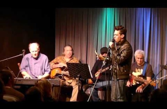 alan-roy-scott-and-chrys-ryan-write-a-song-at-toptune