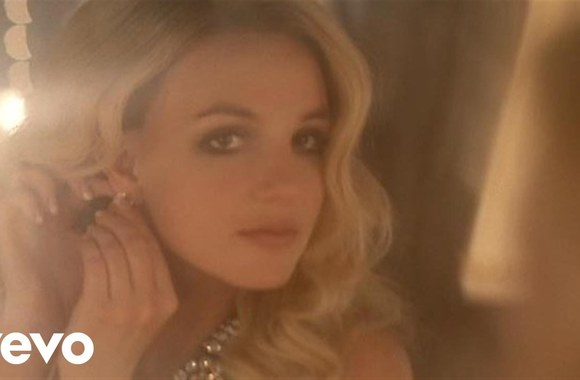 britney-spears-circus