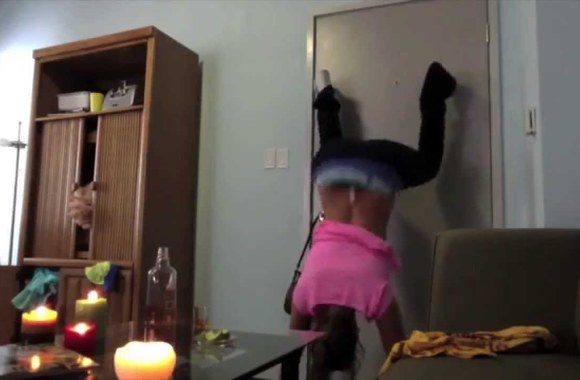 VIDEO kadras: Vos katastrofiškai nepasibaigęs merginos šokis