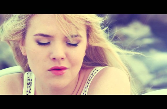 VIDEO kadras: Ema – „One Chance“