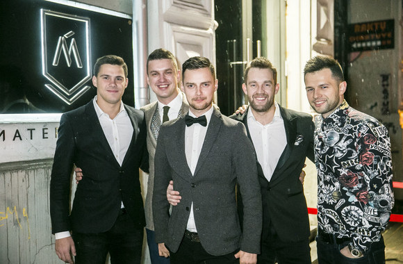 Pirmojo „Matérialiste“ gimtadienio akimirka