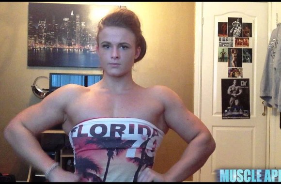 VIDEO kadras: Jaunoji kultūristė Georgina McConnell