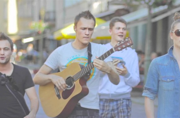 VIDEO kadras: „Liūdni slibinai“ – „Pieno fabrikėlis“