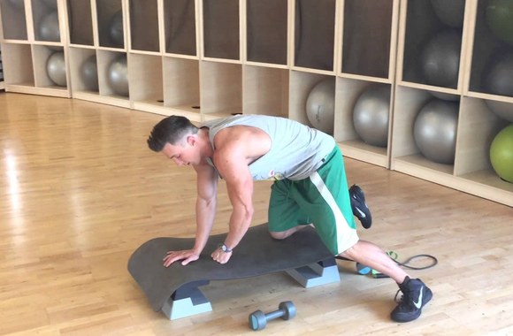 elonas-penikas-full-body-lt