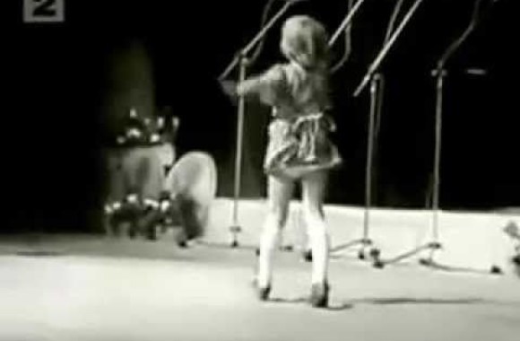 vaida-genyte-dainu-dainele-1980-pradzia