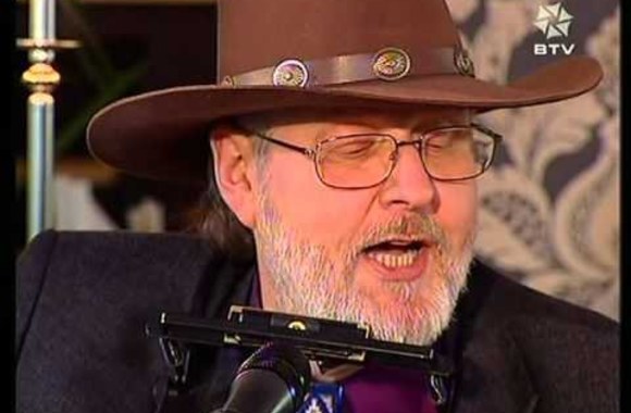 VIDEO kadras: Virgis Stakėnas - Seni draugai