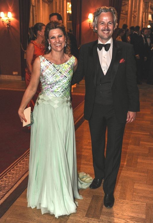 Norvegijos princesė Märtha Louise su vyru rašytoju Ari Behnu / „Scanpix“ nuotr.