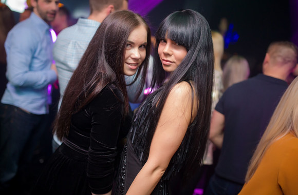 Vakarėlio klube „Mojo Lounge“ akimirka