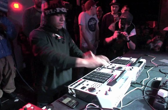 VIDEO kadras: AraabMuzik  pasirodymas 