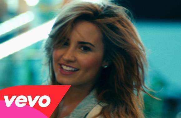 VIDEO kadras: Demi Lovato – „Made in the USA“