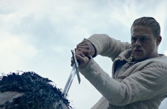 king-arthur-legend-of-the-sword-official-comic-con-trailer-hd