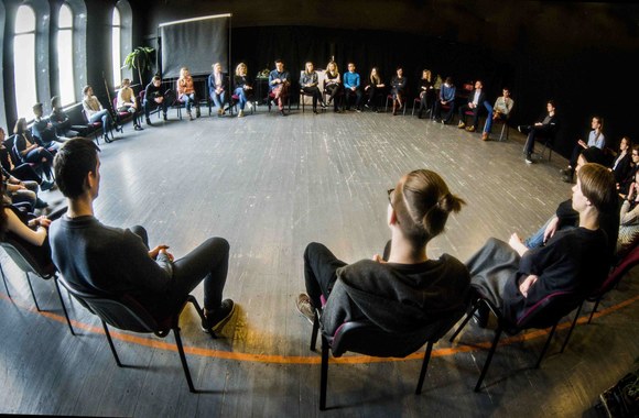  Lietuvos nacionaliniame dramos teatre surengtos komandinio darbo dirbtuvės „Drąsi klasė“