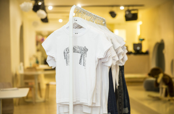 Paramos akcijos „Friends/Draugai” marškinėliai