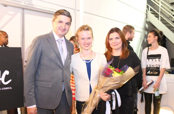 Lietuvos konsulas Los Andžele Darius Gaidys ir Mirga Gražinytė-Tyla