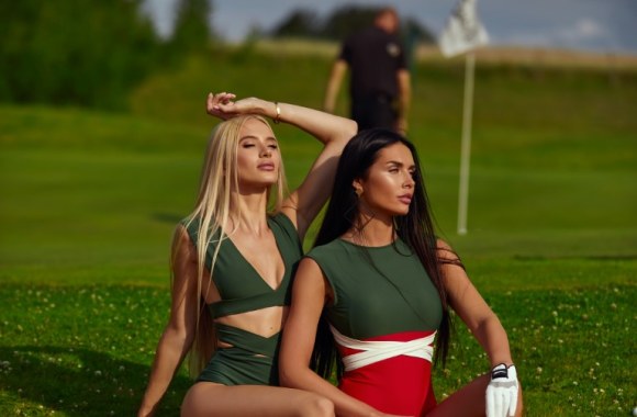 „Ms.Mermaid” maudymosi kostiumėlių kolekcija/ Roberto Mishkos nuotr.