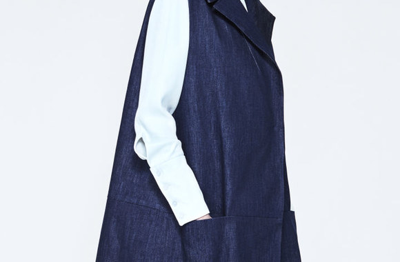 SANDRA YUSHKA 2016 m. pavasario-vasaros kolekcijos modelis