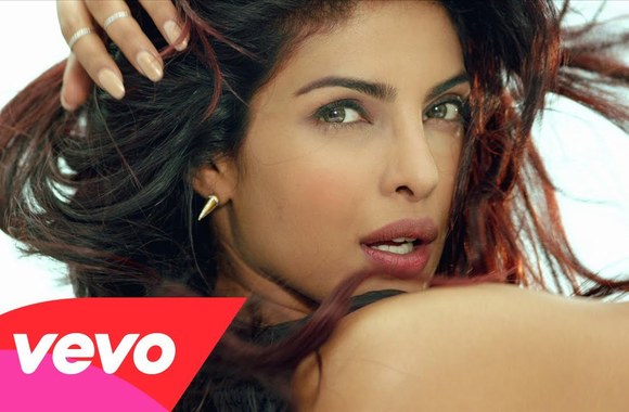 VIDEO kadras: Priyanka Chopra ir Pitbullis – „Exotic“