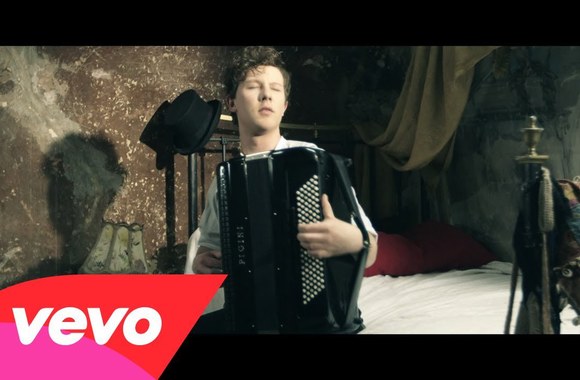 VIDEO kadras: Martynas Levickis – „Telephone“
