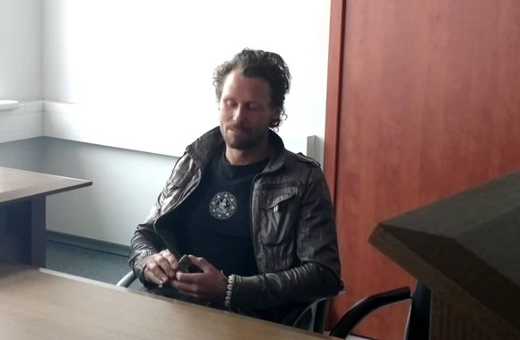 VIDEO kadras: Linas Karalius teisme