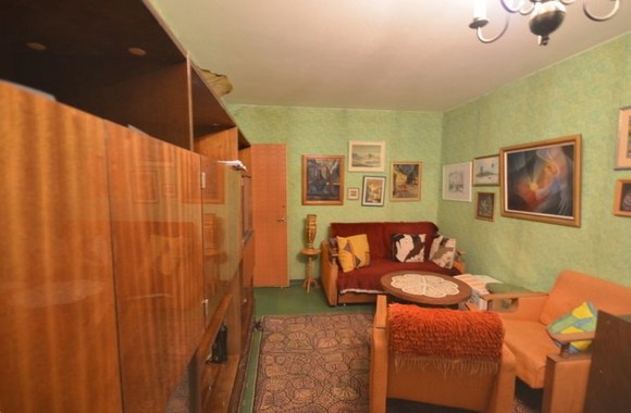 60 kv. m butas prieš pertvarkymą.